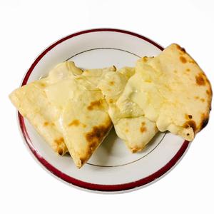 チーズ ナン Cheese Naan