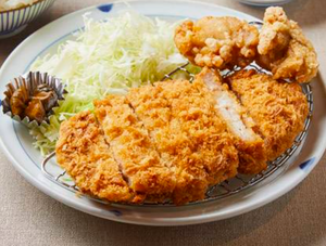 ロース＆唐揚げ弁当 Pork Loin Cutlet ＆ Fried Chicken Bento Box