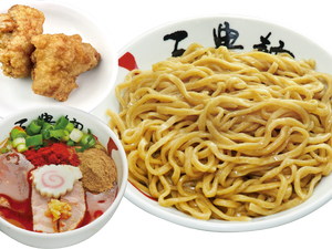 赤 唐揚濃厚魚介つけ麺