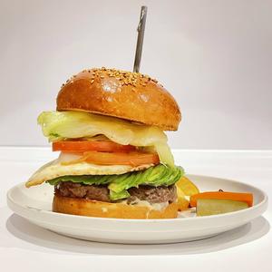 リッチアボカドエッグバーガー