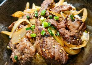 上ハラミ丼