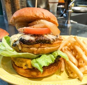 ダブルチーズバーガー