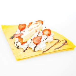 イチゴレアチーズケーキ