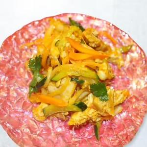 チキンサデコ Chicken Sadheko