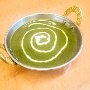 ほうれん草チキンカレー