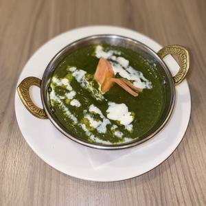 ほうれん草チキンカレー