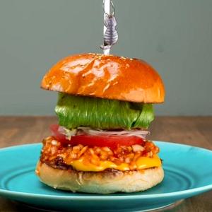 【人気No.3】チルネコチーズバーガーChillNeko Cheese Burger