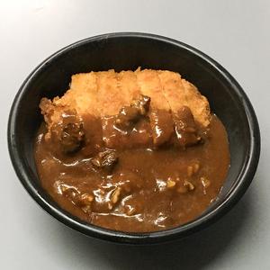 特撰とんかつカレー丼大盛 ご飯大盛、ルー大盛