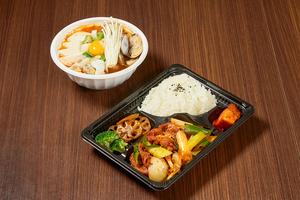 豚肉野菜炒め(赤) +チゲ定食