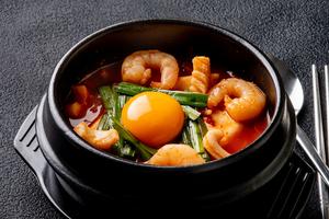 韓国カルビ丼とスンドゥブ 洞山 海鮮スンドゥブ