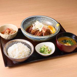 三元豚の角煮定食