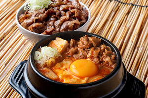 牛カルビチーズスンドゥブ～ミニカルビ丼セット～