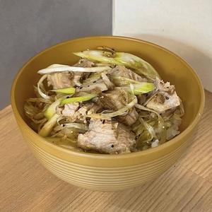 チャーシュー丼