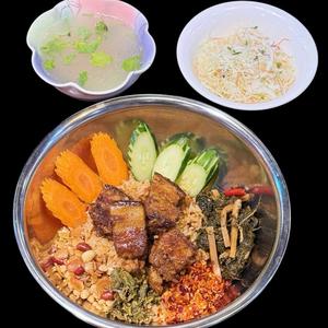 .() ミャンマー風混ぜご飯(豚肉)