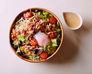味噌プルドポークサラダ Miso ＆ Pulled Pork Salad