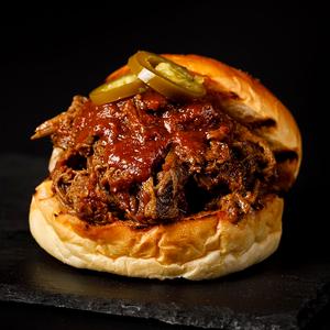人気No.1 プルドビーフサンド 単品 Pulled Beef Sandwich with no fries