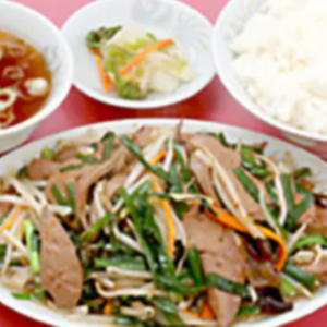 ニラレバ定食