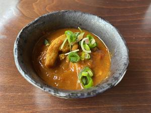鶏肉のジンジャートマトカレー
