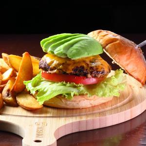 Abocado Cheese Burger (アボカドチーズバーガー)