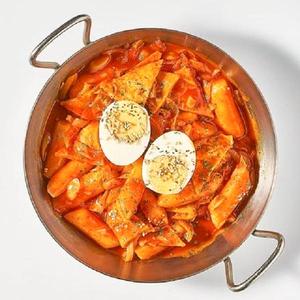 トッポキ/Tteokbokki: Spicy Korean Rice Cakes