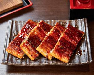 鰻の蒲焼き