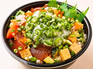 魚丼 漬けバラちらしオクラ丼