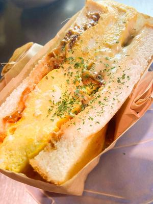 大阪名物お好み焼き風出汁たまサンド※画像はイメージです