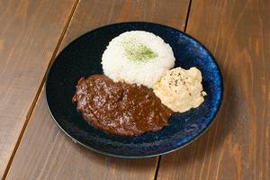 悪魔カレー(ポテトサラダ)
