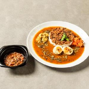 牛だしスパイスラグーキーマカレー弁当+特製キーマ追加(別容器)
