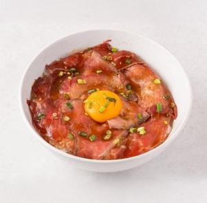 ローストビーフ丼