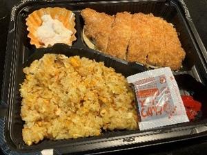 トンカツ弁当