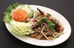 スパイシーひき肉サラダ Spicy Minced Meat Salad