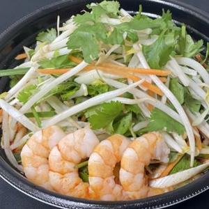 野菜たっぷり！トムヤムクン風温麺