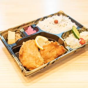 からあげ金と銀 銀のむね唐弁当