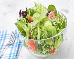 グリーンサラダ Green Salad