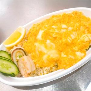焼き飯海鮮タイ風チャーハンシーフード+スクランプエッグ+