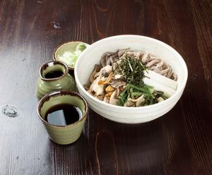 きのこ山菜ざるそば 大盛400g