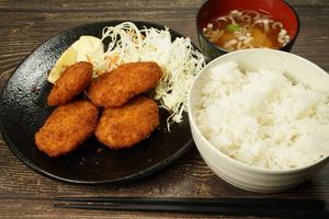 チキンカツ定食