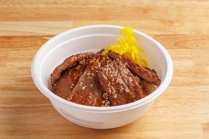 国産和牛幻カルビ丼