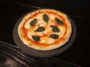 PIZZA マルゲリータ