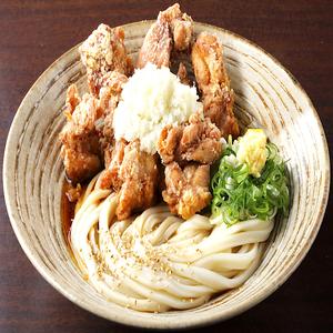 (冷)みぞれ山盛りザンギうどん