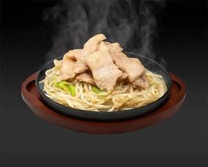 豚トロ炒め Toro Pork stir-fried with vegetables