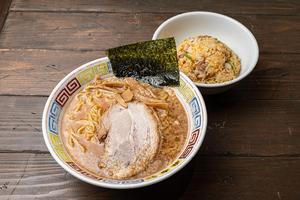 ラーメン+半チャーハンセット
