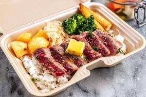 ステーキオーバーライス シャリアピンソース＆バターソース 100g