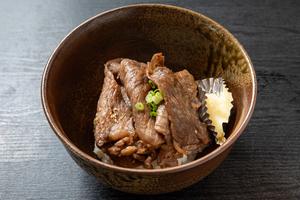 スタミナ焼肉丼～にんにく薫る特製ダレ～