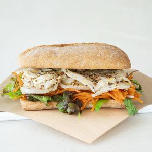 チキンサンドイッチ