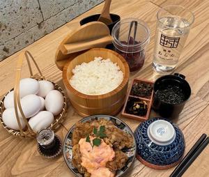 「あらた」なるピンクのタルタル！？鶏南蛮定食