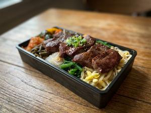 特選ハラミ弁当