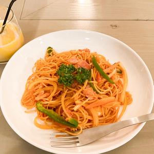 ナポリタン さつま芋サラダ添え