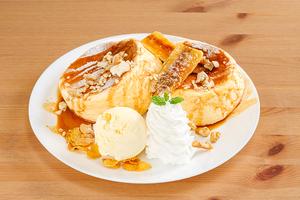 キャラメルナッツふわふわパンケーキ(Caramel nuts pancake)